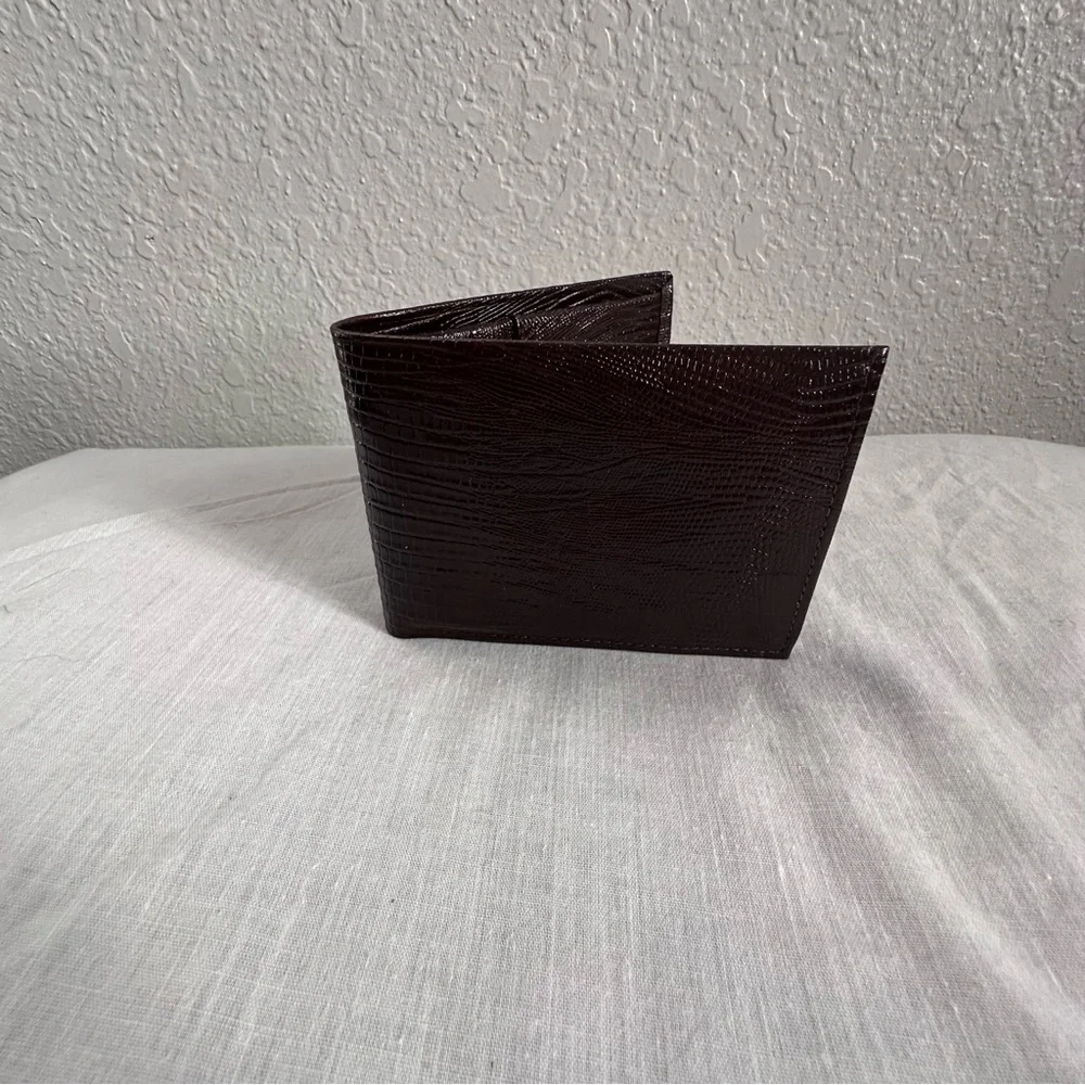 Prince Gardner Brown Embossed Leather Bi-Fold Wallet | ID Window | Vintage